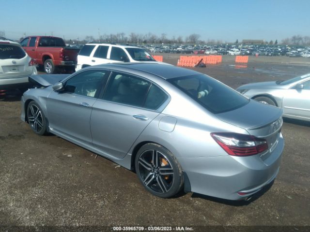 Photo 2 VIN: 1HGCR2F1XHA020262 - HONDA ACCORD 