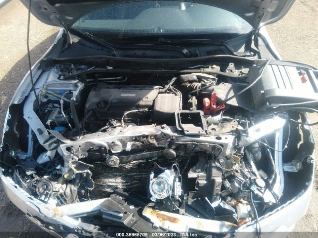 Photo 9 VIN: 1HGCR2F1XHA020262 - HONDA ACCORD 