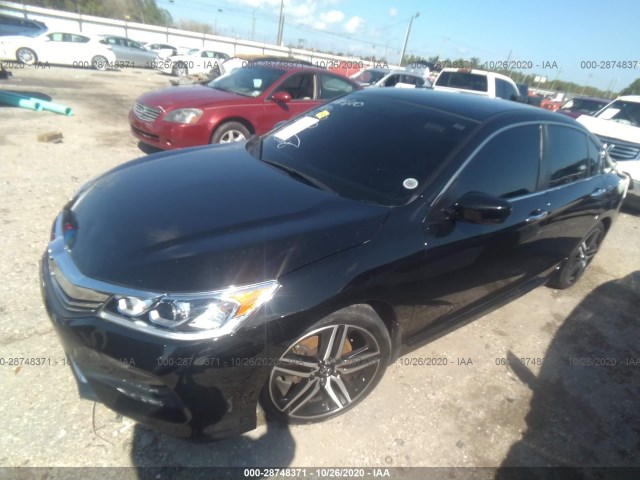 Photo 1 VIN: 1HGCR2F1XHA066240 - HONDA ACCORD SEDAN 