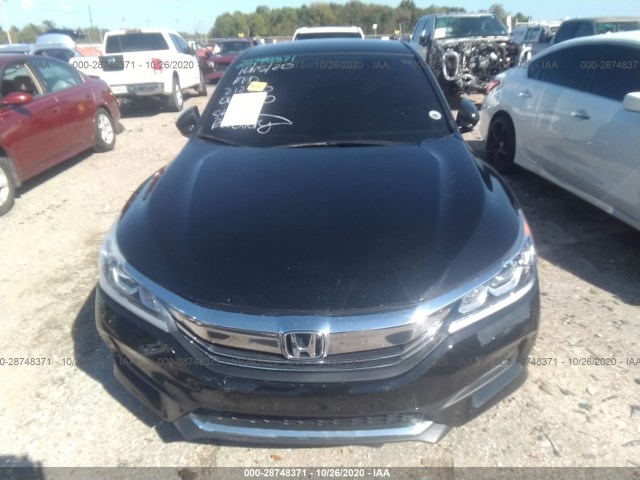 Photo 5 VIN: 1HGCR2F1XHA066240 - HONDA ACCORD SEDAN 