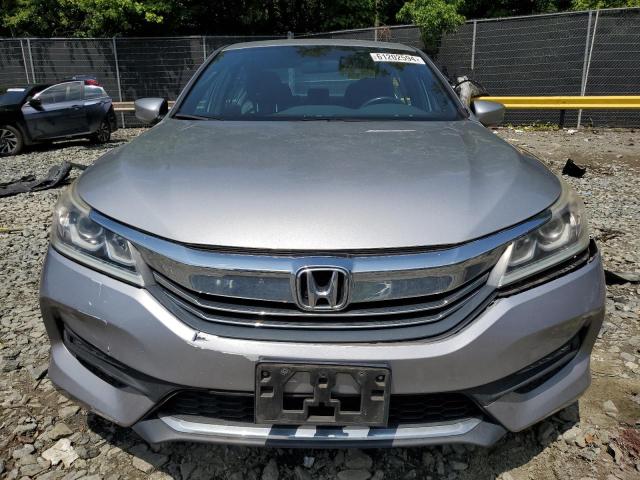 Photo 4 VIN: 1HGCR2F1XHA078405 - HONDA ACCORD SPO 