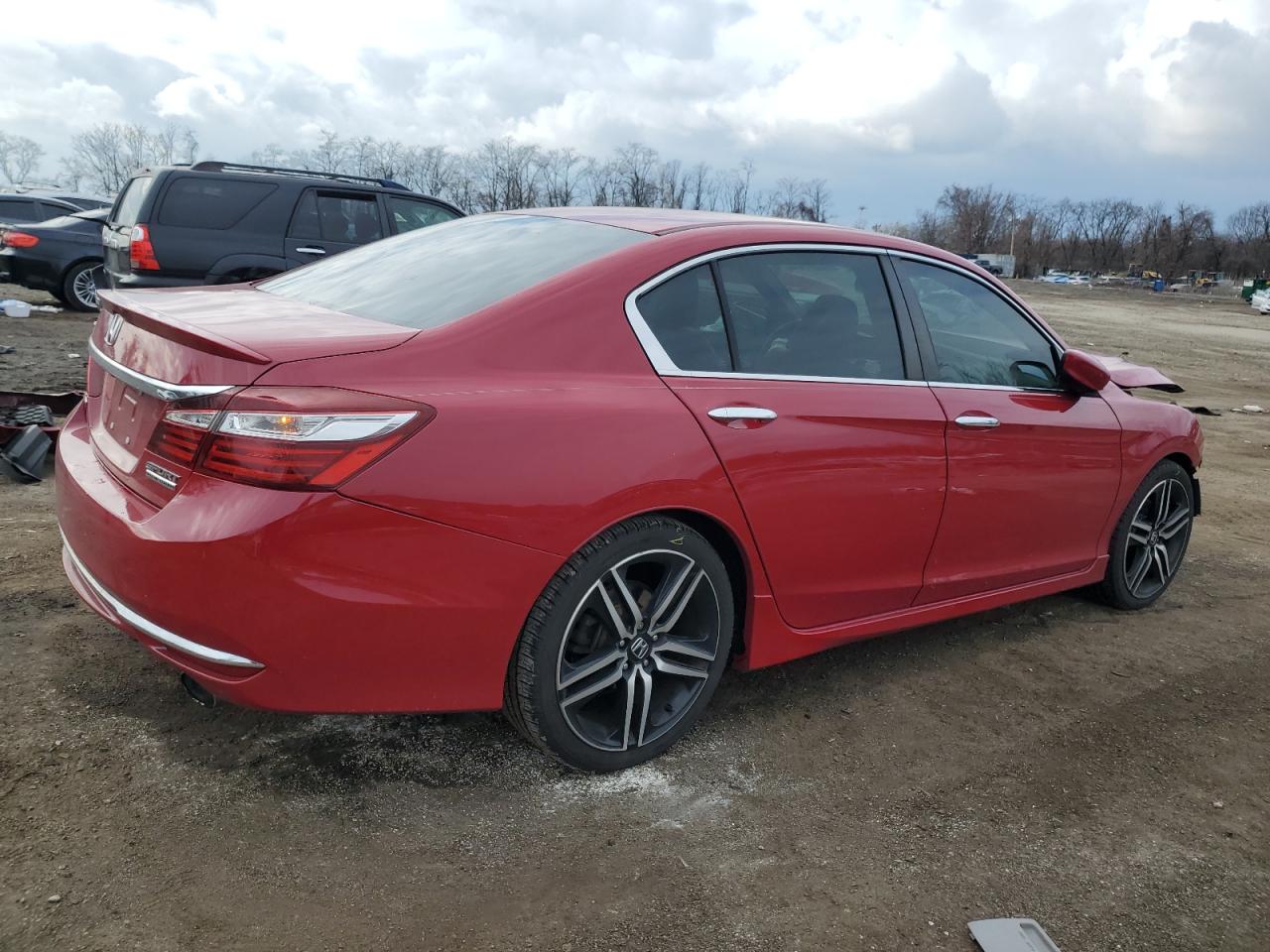 Photo 2 VIN: 1HGCR2F1XHA087072 - HONDA ACCORD 