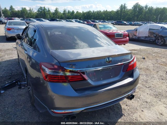 Photo 2 VIN: 1HGCR2F1XHA117705 - HONDA ACCORD 