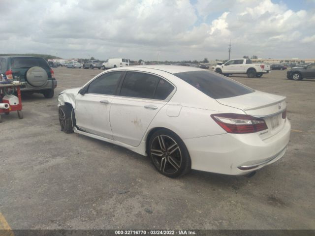 Photo 2 VIN: 1HGCR2F1XHA127716 - HONDA ACCORD SEDAN 