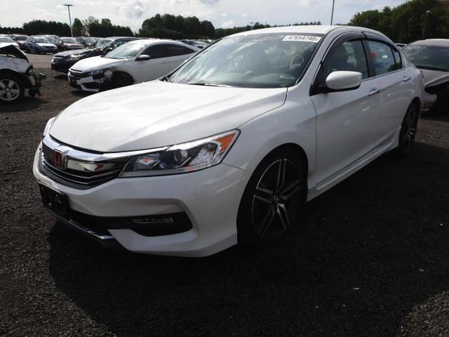 Photo 1 VIN: 1HGCR2F1XHA142832 - HONDA ACCORD SPO 