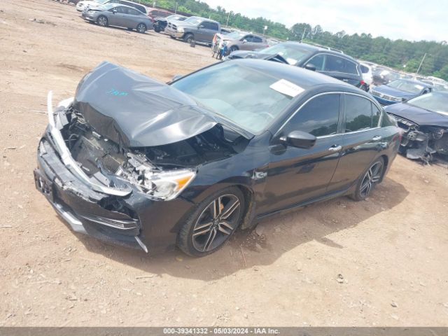 Photo 1 VIN: 1HGCR2F1XHA181503 - HONDA ACCORD 