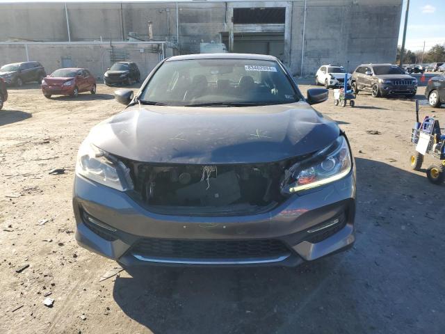 Photo 4 VIN: 1HGCR2F1XHA189309 - HONDA ACCORD SPO 