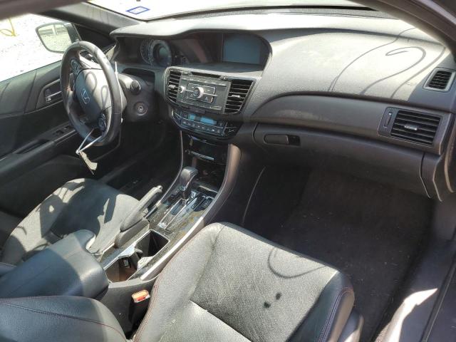 Photo 8 VIN: 1HGCR2F1XHA225600 - HONDA ACCORD SPO 