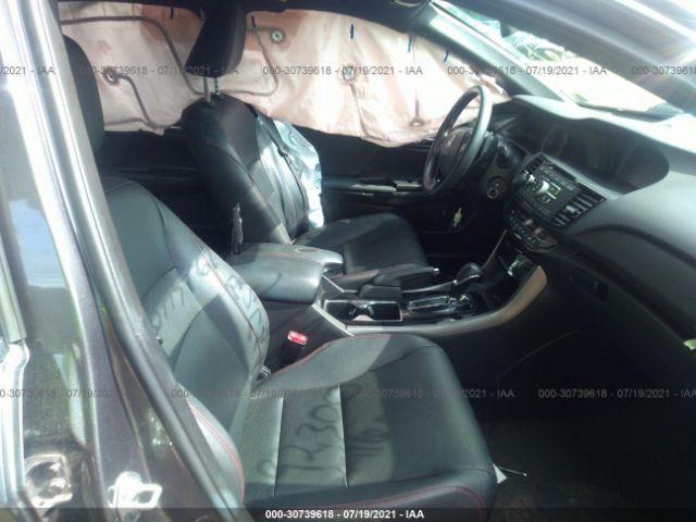 Photo 4 VIN: 1HGCR2F1XHA286932 - HONDA ACCORD SEDAN 