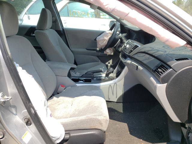 Photo 4 VIN: 1HGCR2F30DA013400 - HONDA ACCORD LX 