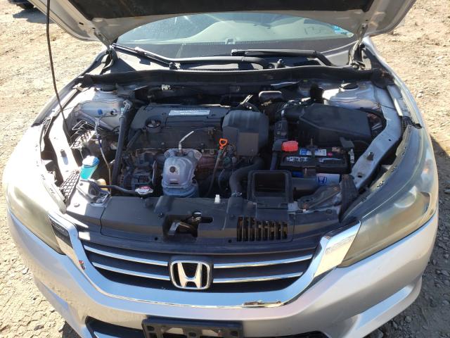 Photo 6 VIN: 1HGCR2F30DA035980 - HONDA ACCORD LX 