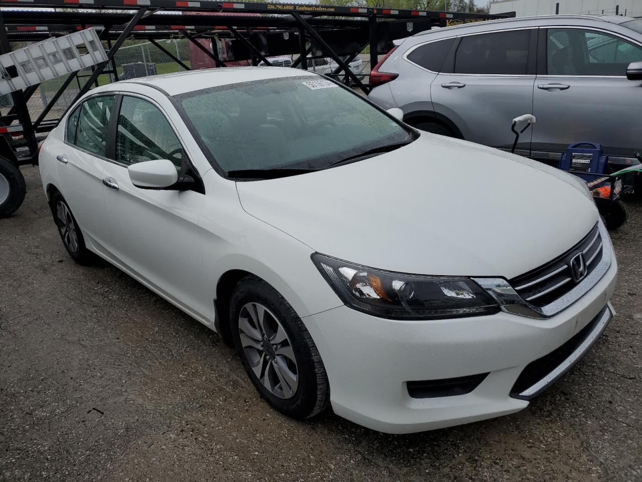 Photo 3 VIN: 1HGCR2F30DA041813 - HONDA ACCORD 