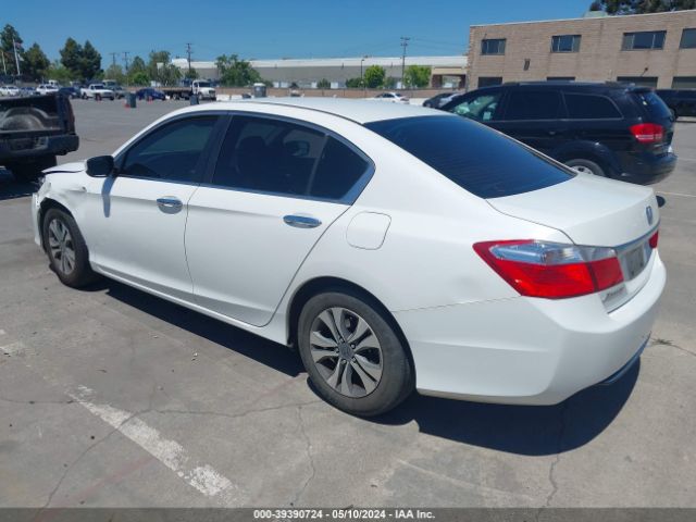 Photo 2 VIN: 1HGCR2F30DA052231 - HONDA ACCORD 