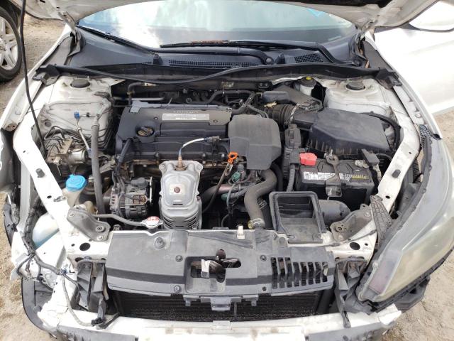 Photo 6 VIN: 1HGCR2F30DA076755 - HONDA ACCORD LX 