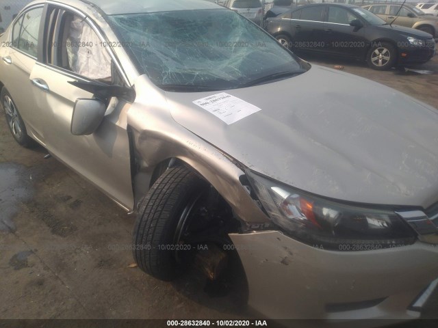 Photo 5 VIN: 1HGCR2F30DA097332 - HONDA ACCORD SDN 