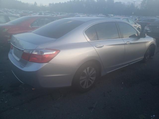 Photo 2 VIN: 1HGCR2F30DA120608 - HONDA ACCORD LX 