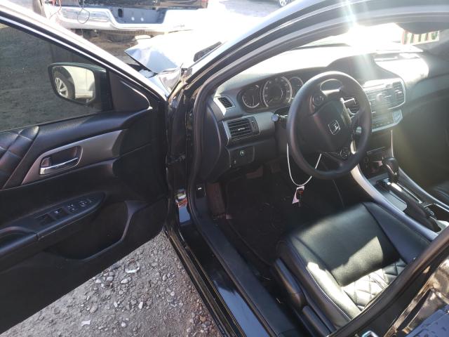 Photo 8 VIN: 1HGCR2F30DA133617 - HONDA ACCORD LX 