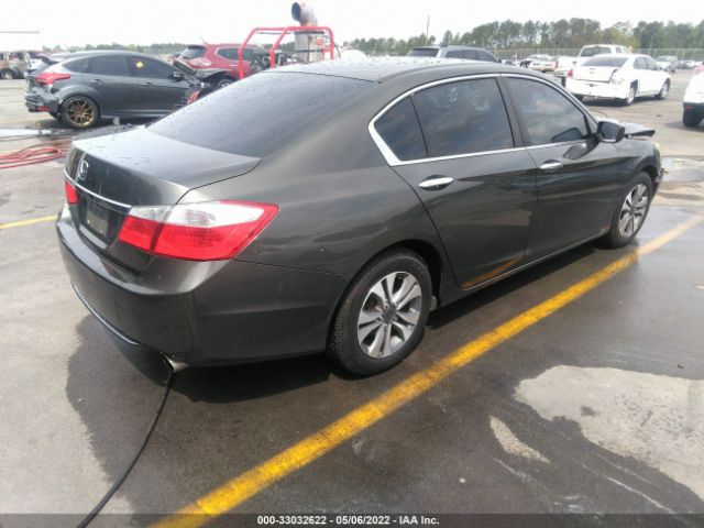 Photo 3 VIN: 1HGCR2F30DA152183 - HONDA ACCORD SDN 