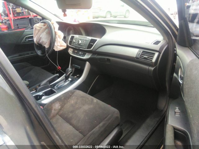 Photo 4 VIN: 1HGCR2F30DA152183 - HONDA ACCORD SDN 