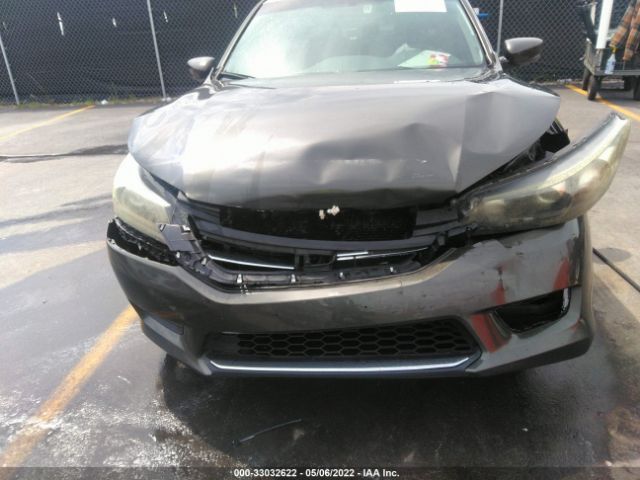 Photo 5 VIN: 1HGCR2F30DA152183 - HONDA ACCORD SDN 