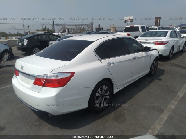 Photo 3 VIN: 1HGCR2F30DA161093 - HONDA ACCORD SDN 