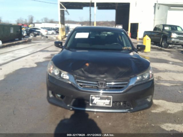 Photo 5 VIN: 1HGCR2F30DA184938 - HONDA ACCORD SDN 