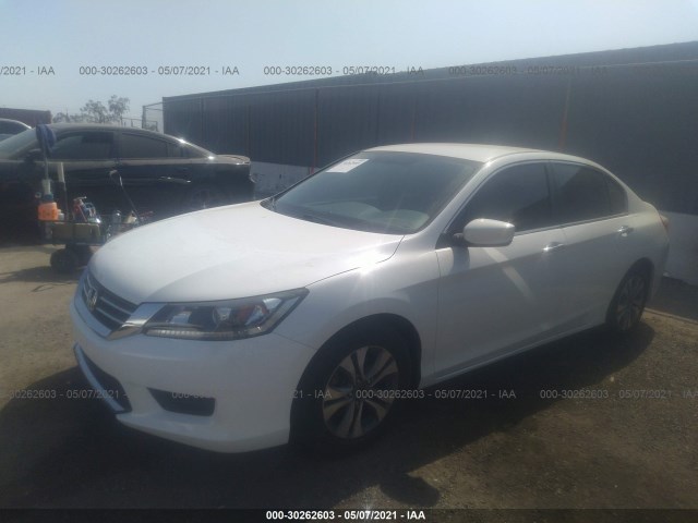 Photo 1 VIN: 1HGCR2F30DA207828 - HONDA ACCORD SDN 