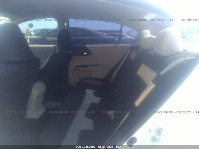 Photo 7 VIN: 1HGCR2F30DA207828 - HONDA ACCORD SDN 