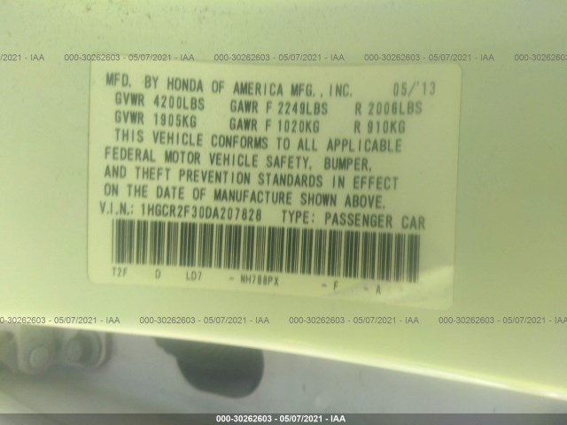 Photo 8 VIN: 1HGCR2F30DA207828 - HONDA ACCORD SDN 