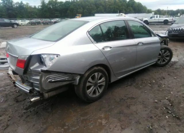 Photo 3 VIN: 1HGCR2F30DA221096 - HONDA ACCORD SDN 