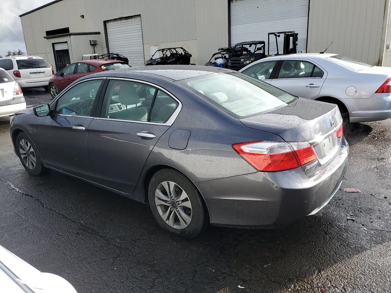 Photo 1 VIN: 1HGCR2F30DA233104 - HONDA ACCORD 