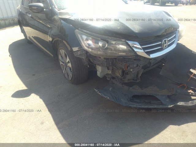 Photo 5 VIN: 1HGCR2F30DA242613 - HONDA ACCORD SDN 