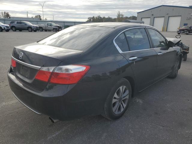 Photo 3 VIN: 1HGCR2F30DA255779 - HONDA ACCORD LX 