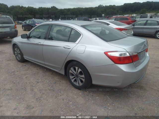 Photo 2 VIN: 1HGCR2F30DA256821 - HONDA ACCORD SDN 