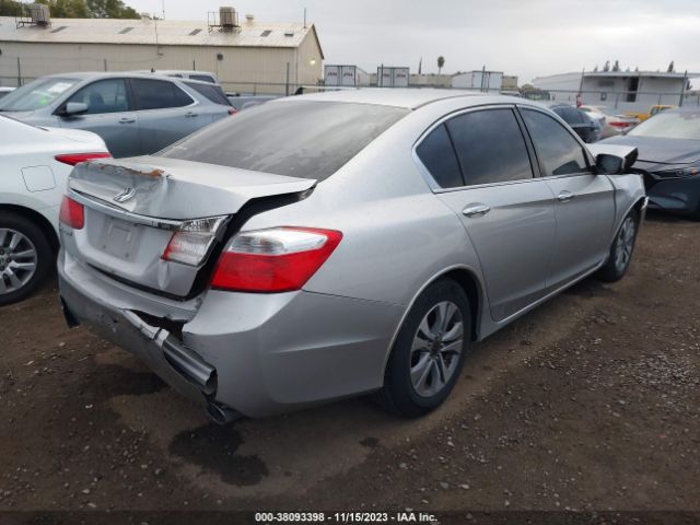 Photo 3 VIN: 1HGCR2F30EA057494 - HONDA ACCORD 