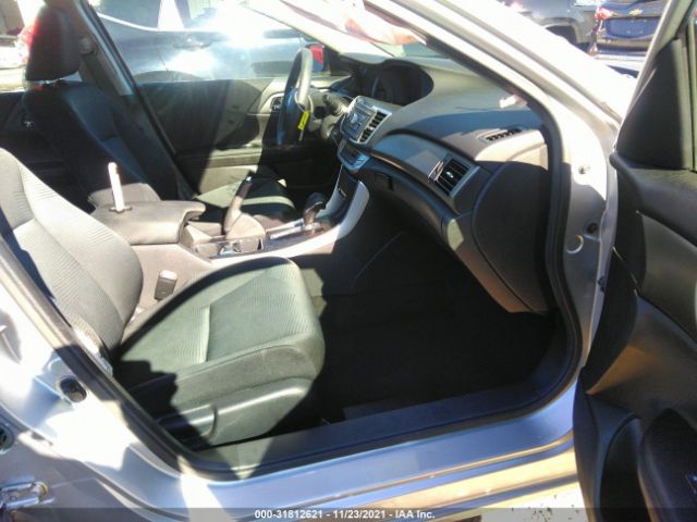 Photo 4 VIN: 1HGCR2F30EA075929 - HONDA ACCORD SEDAN 