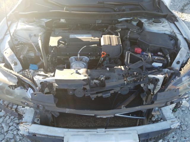 Photo 6 VIN: 1HGCR2F30EA120688 - HONDA ACCORD LX 