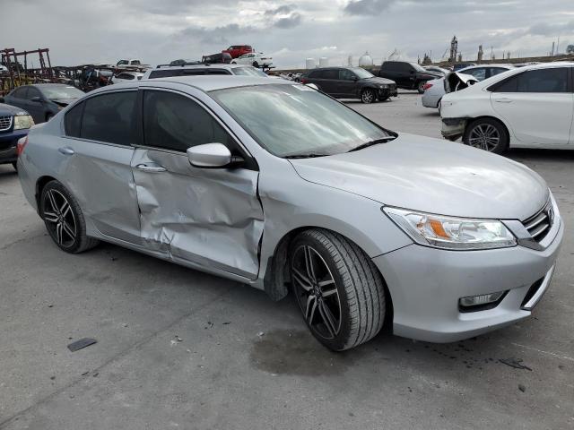 Photo 3 VIN: 1HGCR2F30EA169972 - HONDA ACCORD 