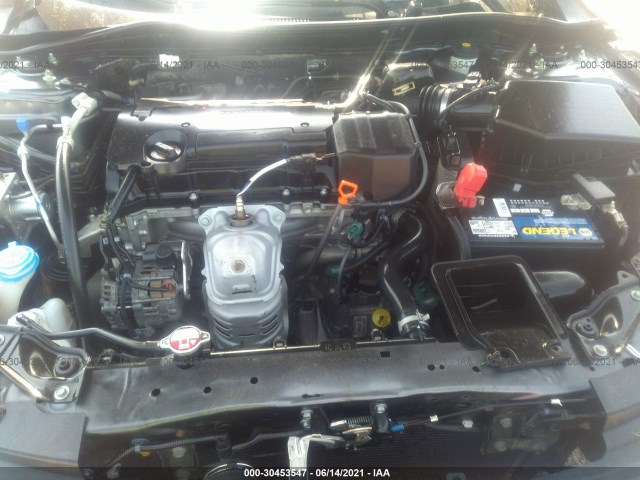 Photo 9 VIN: 1HGCR2F30EA211153 - HONDA ACCORD SDN 