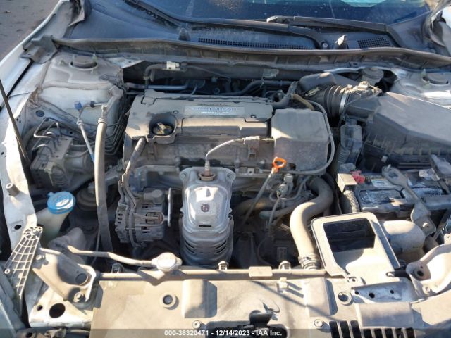 Photo 9 VIN: 1HGCR2F30EA250924 - HONDA ACCORD 