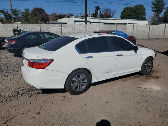 Photo 2 VIN: 1HGCR2F30EA254942 - HONDA ACCORD LX 