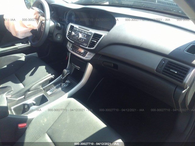 Photo 4 VIN: 1HGCR2F30EA302455 - HONDA ACCORD SEDAN 