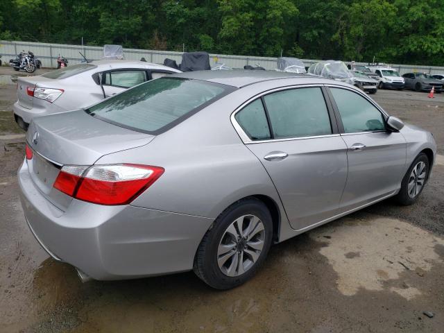 Photo 2 VIN: 1HGCR2F30FA000777 - HONDA ACCORD 