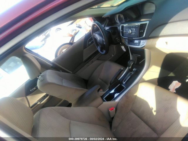 Photo 4 VIN: 1HGCR2F30FA003677 - HONDA ACCORD 