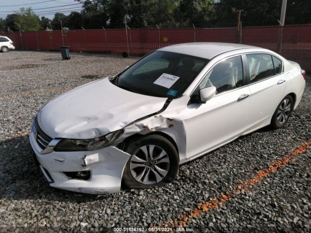 Photo 1 VIN: 1HGCR2F30FA018678 - HONDA ACCORD SEDAN 