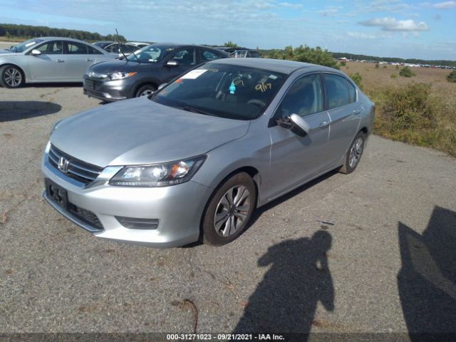 Photo 1 VIN: 1HGCR2F30FA024707 - HONDA ACCORD SEDAN 