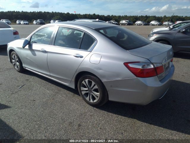 Photo 2 VIN: 1HGCR2F30FA024707 - HONDA ACCORD SEDAN 