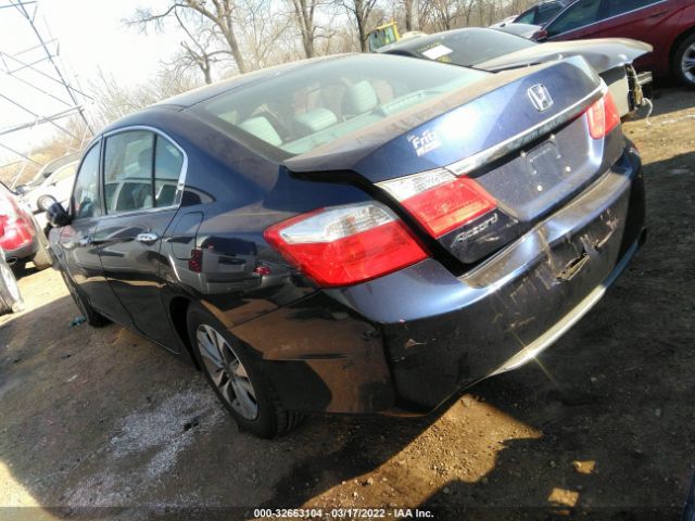 Photo 2 VIN: 1HGCR2F30FA032905 - HONDA ACCORD SEDAN 