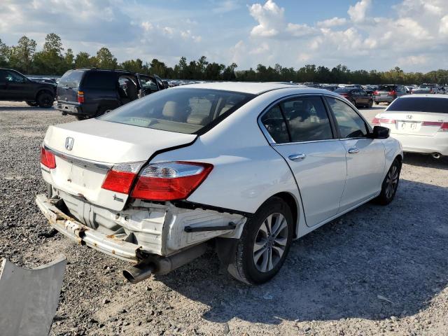 Photo 3 VIN: 1HGCR2F30FA052930 - HONDA ACCORD LX 