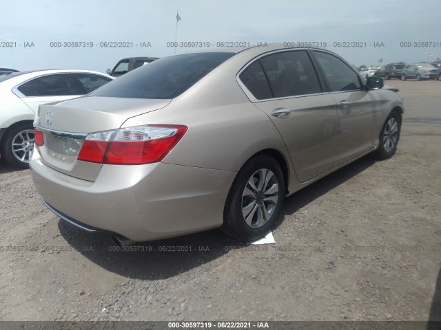 Photo 3 VIN: 1HGCR2F30FA066682 - HONDA ACCORD SEDAN 